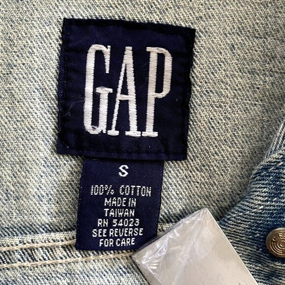 Gap | 80s Vintage Faded Blue Jean Jacket | Size: Small - Picture 4 of 8